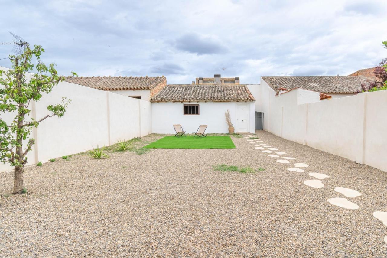 Casa Bardena Negra, Comodo Alojamiento Para Visitar Las Bardenas Y Sendaviva Fustinana Buitenkant foto